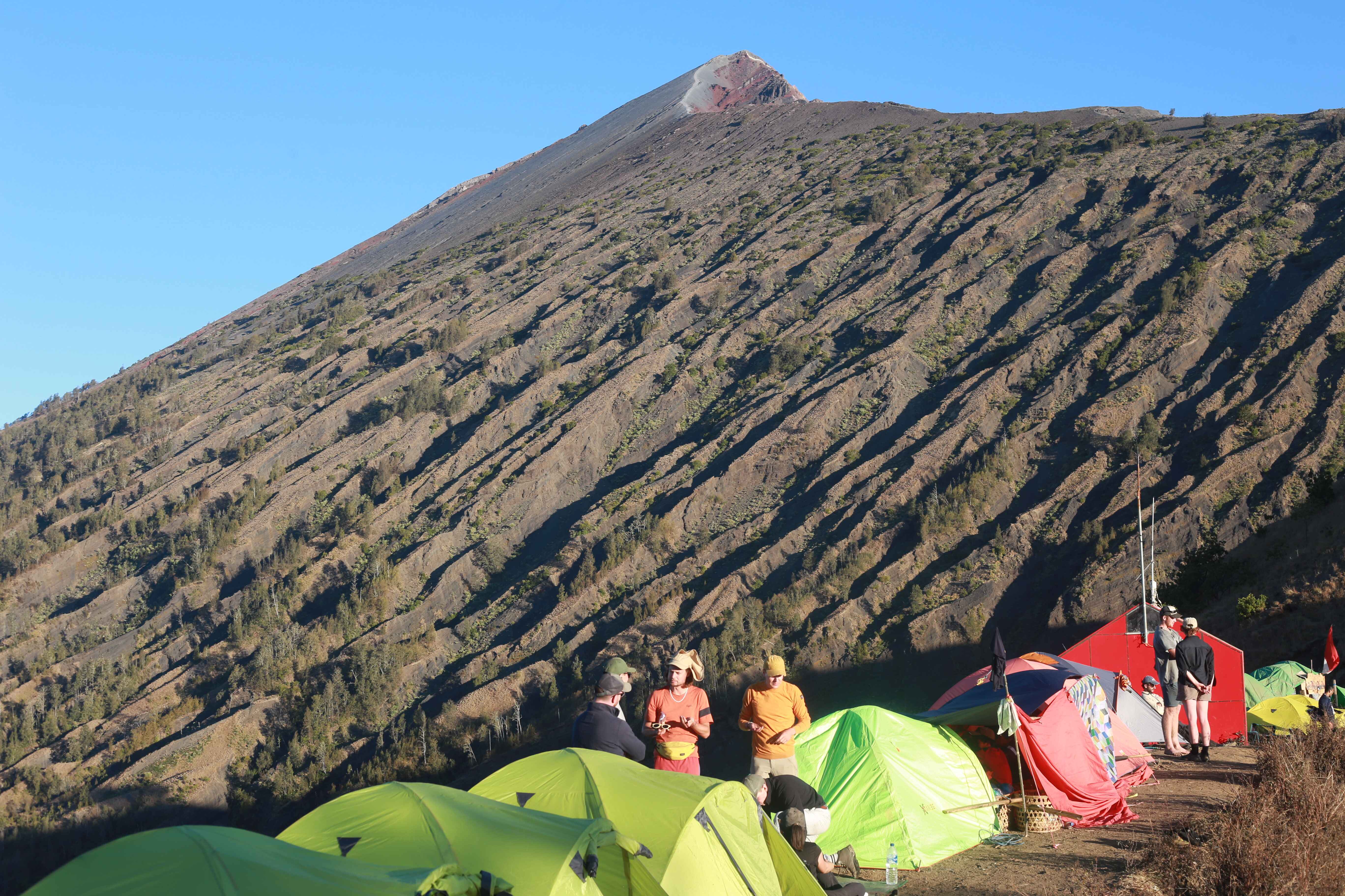 join-trip-gunung-rinjani-desember-2024