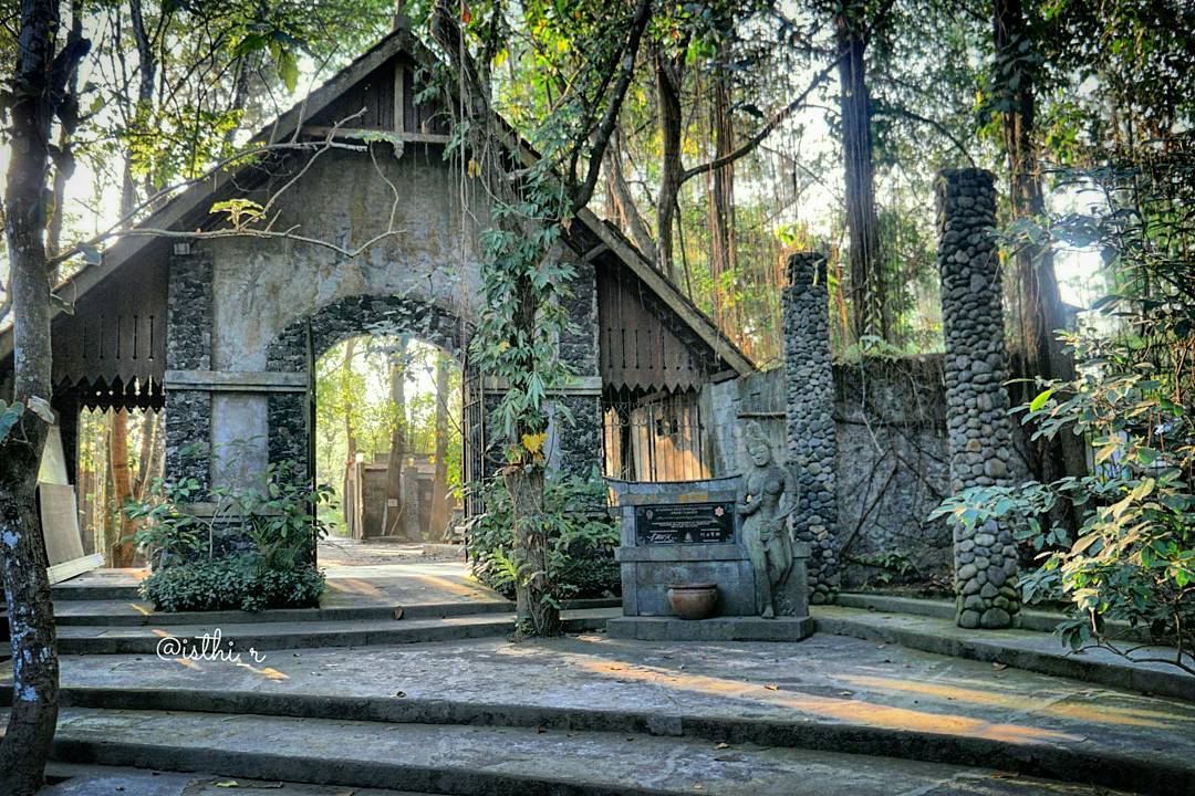 open-trip-jogja-4-hari-3-malam
